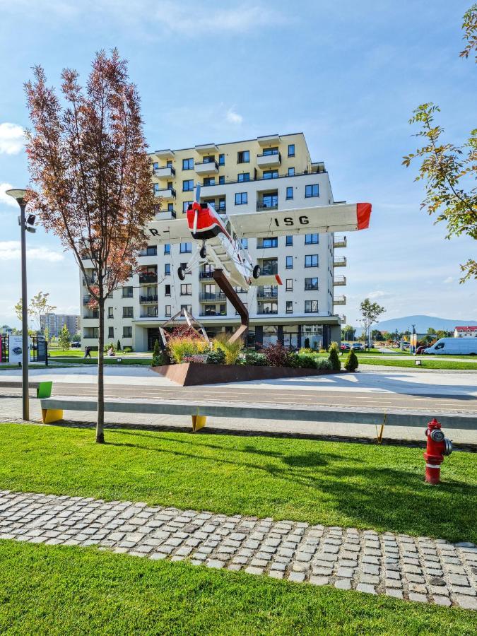 Ara Apart Hotel Braşov Esterno foto