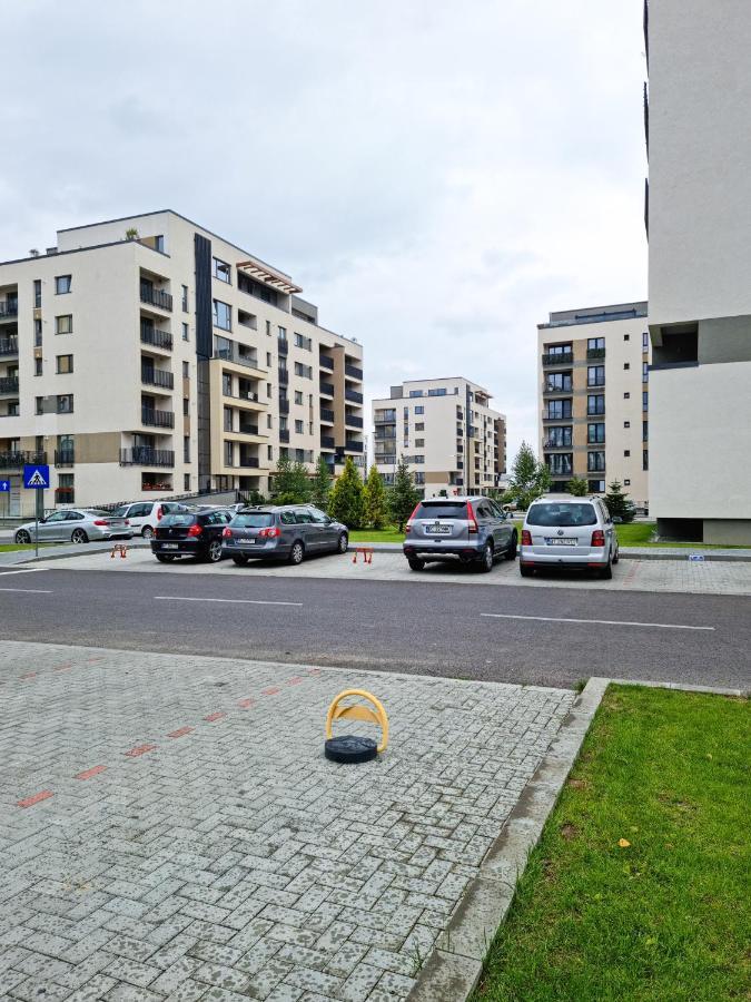 Ara Apart Hotel Braşov Esterno foto